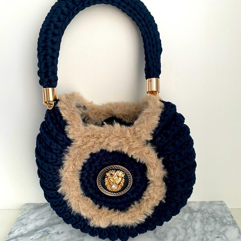 Winter inspiration crochet mini bag🧶